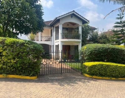5 Bedroom Townhouse For Rent in Spring Valley