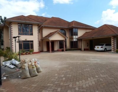 5 Bedroom Townhouse For Rent in Runda