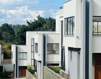 5 Bedroom Villa For Rent in Lavington