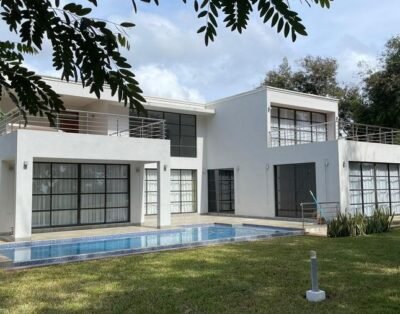 4 Bedroom Villa For Rent in Vipingo