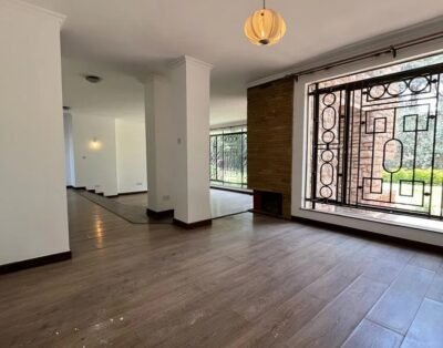 5 Bedroom Plus SQ Townhouse Lavington